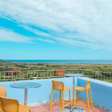 Panoramic Rooms Fora E ' Muros With Sea View Common Terrace , Ammentos Posada Exteriör bild
